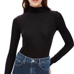 ✨2/$20 Topshop Funnel Neck Ribbed Long Sleeve